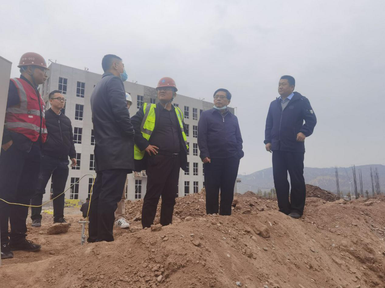 省特檢院對供熱三期供熱管道進(jìn)行專(zhuān)項檢查(圖2) 省特檢院對供熱三期供熱管道進(jìn)行專(zhuān)項檢查(圖2)