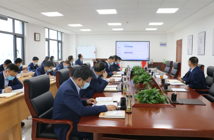 泓源公司召開(kāi)黨委理論學(xué)習中心組暨黨史學(xué)習教育專(zhuān)題學(xué)習會(huì )議(圖2) 泓源公司召開(kāi)黨委理論學(xué)習中心組暨黨史學(xué)習教育專(zhuān)題學(xué)習會(huì )議(圖2)