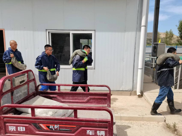 市產(chǎn)投集團城東污水處理公司開(kāi)展防汛應急演練活動(dòng)(圖2)