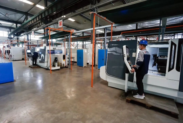 市產(chǎn)投集團裝備制造企業(yè)上半年產(chǎn)銷(xiāo)兩旺(圖2)