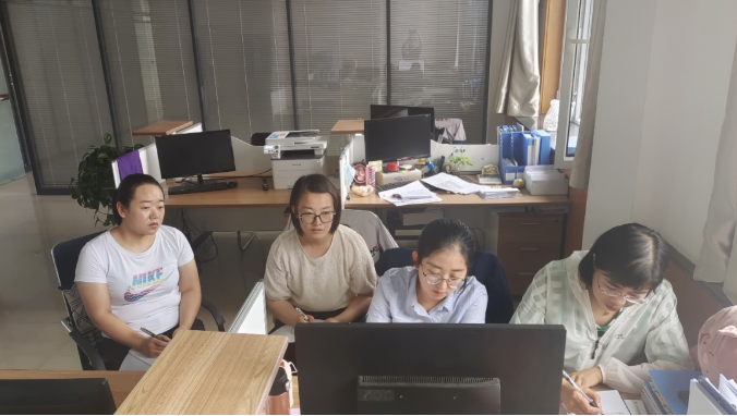 市產(chǎn)投集團財務(wù)管理部組織開(kāi)展員工專(zhuān)業(yè)知識培訓(圖1) 市產(chǎn)投集團財務(wù)管理部組織開(kāi)展員工專(zhuān)業(yè)知識培訓(圖1)